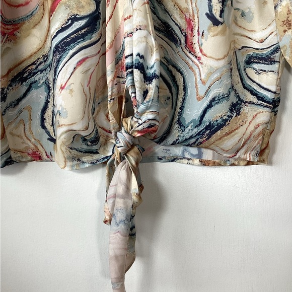 Love Stitch Pull Over Blouse with Waist Tie Size Small - Picture 3 of 7